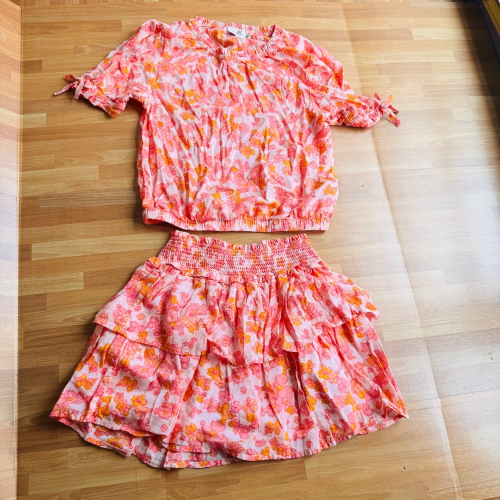 Vineyard vines floral skirt set size 7/8 bottom 10/12 top